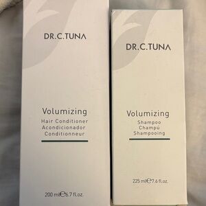 Farmasi Volumizing Shampoo and Conditioner - White with Green Accents